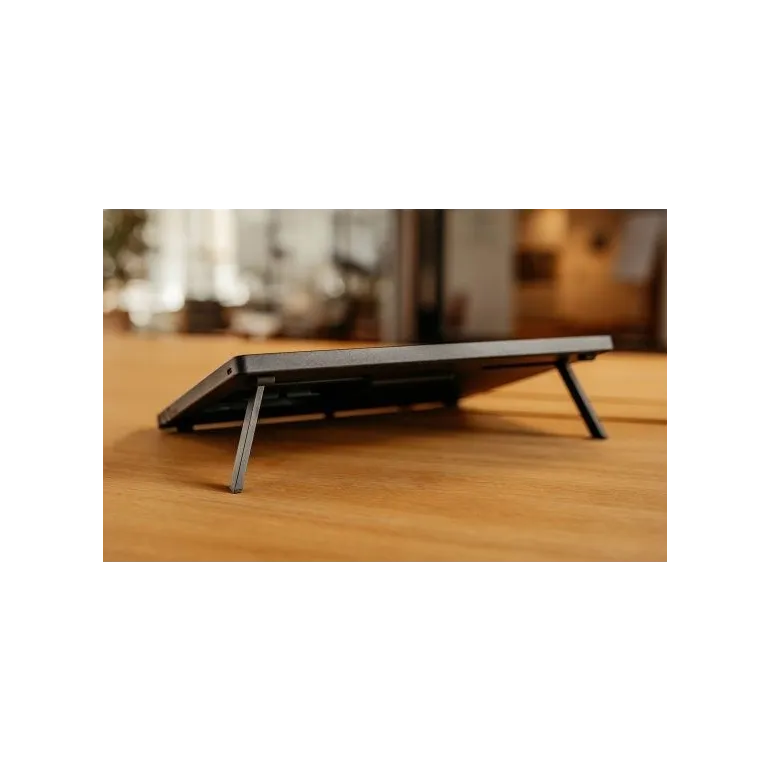 Wacom Cintiq 16" (2025) - Graphic tablet con display interattivo e piedini pieghevoli integrati