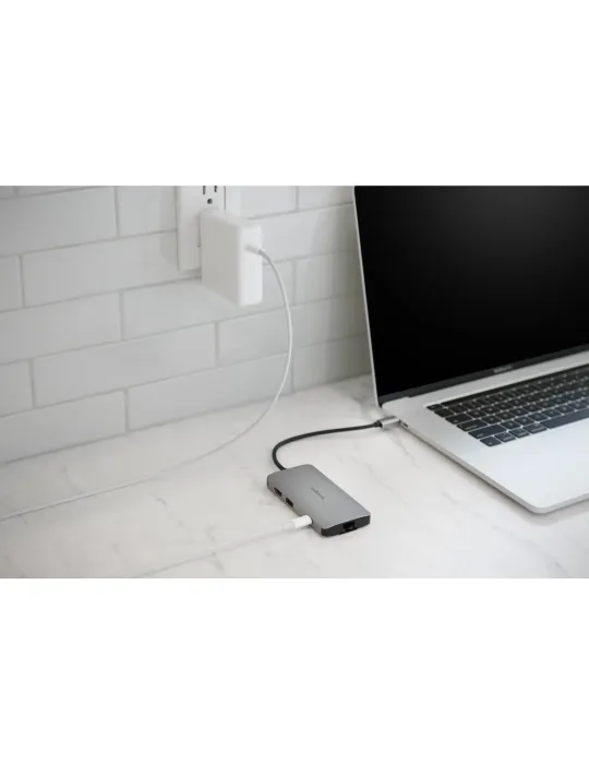 Kensington Hub portatile senza driver 8-in-1 USB-C UH1400P