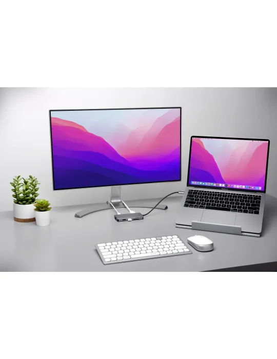 Kensington Hub portatile senza driver 8-in-1 USB-C UH1400P