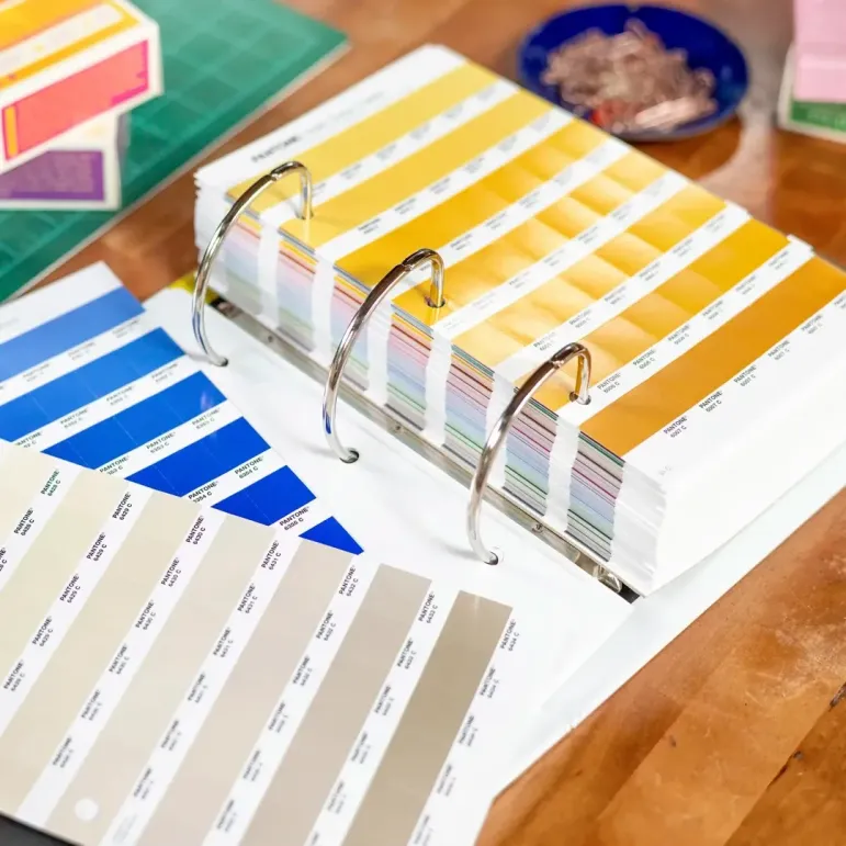Pantone Solid Chips - Coated & Uncoated