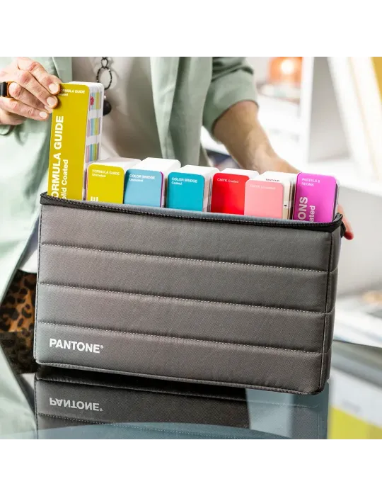 Pantone Portable Guide Studio